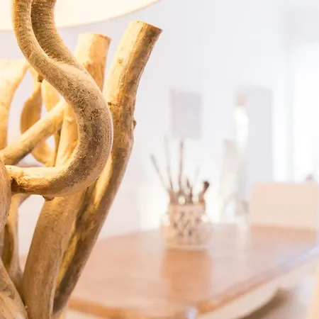 Apartment Via Frattina Rome