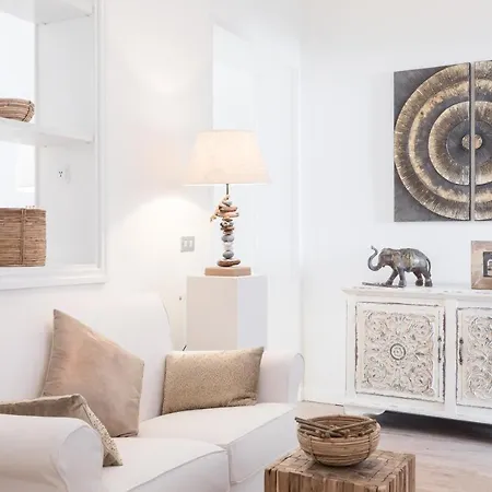Apartment Via Frattina